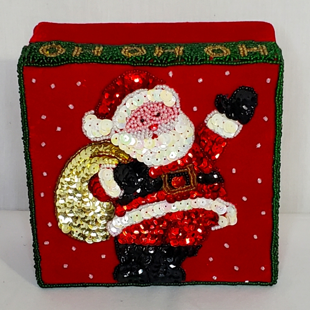Christmas Red Vintage 2000 Gift Box Embroidery.